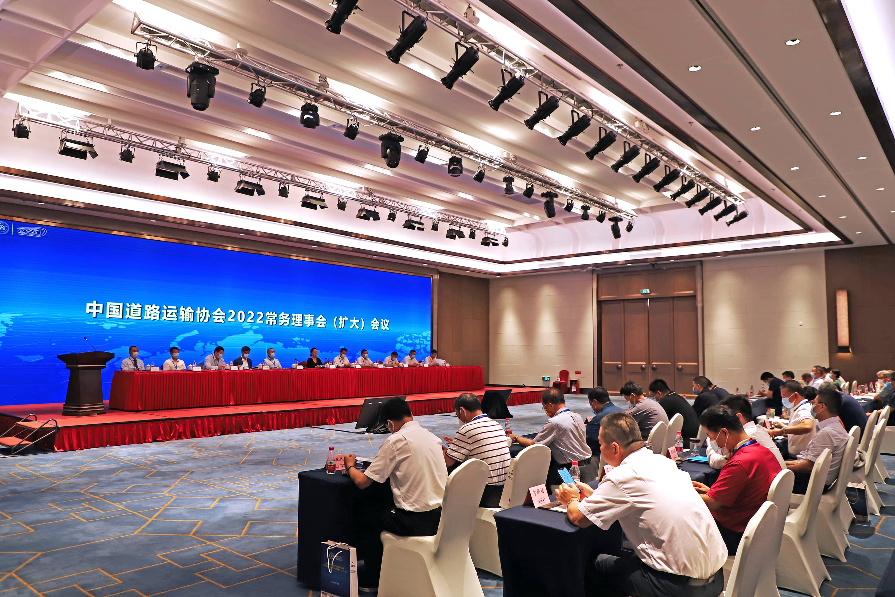 深圳坪山燕子湖国际会展中心